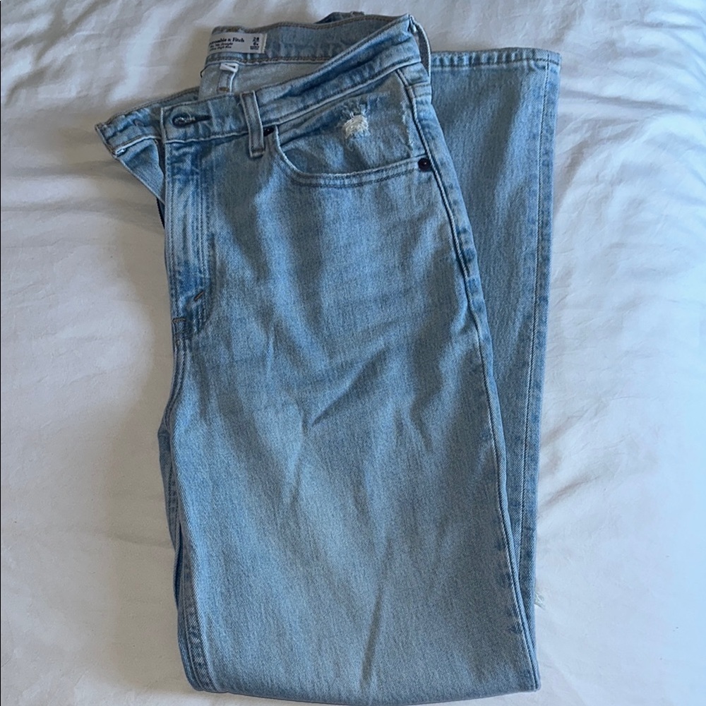 Abercrombie & Fitch 90s Straight Ultra High Rise Jeans